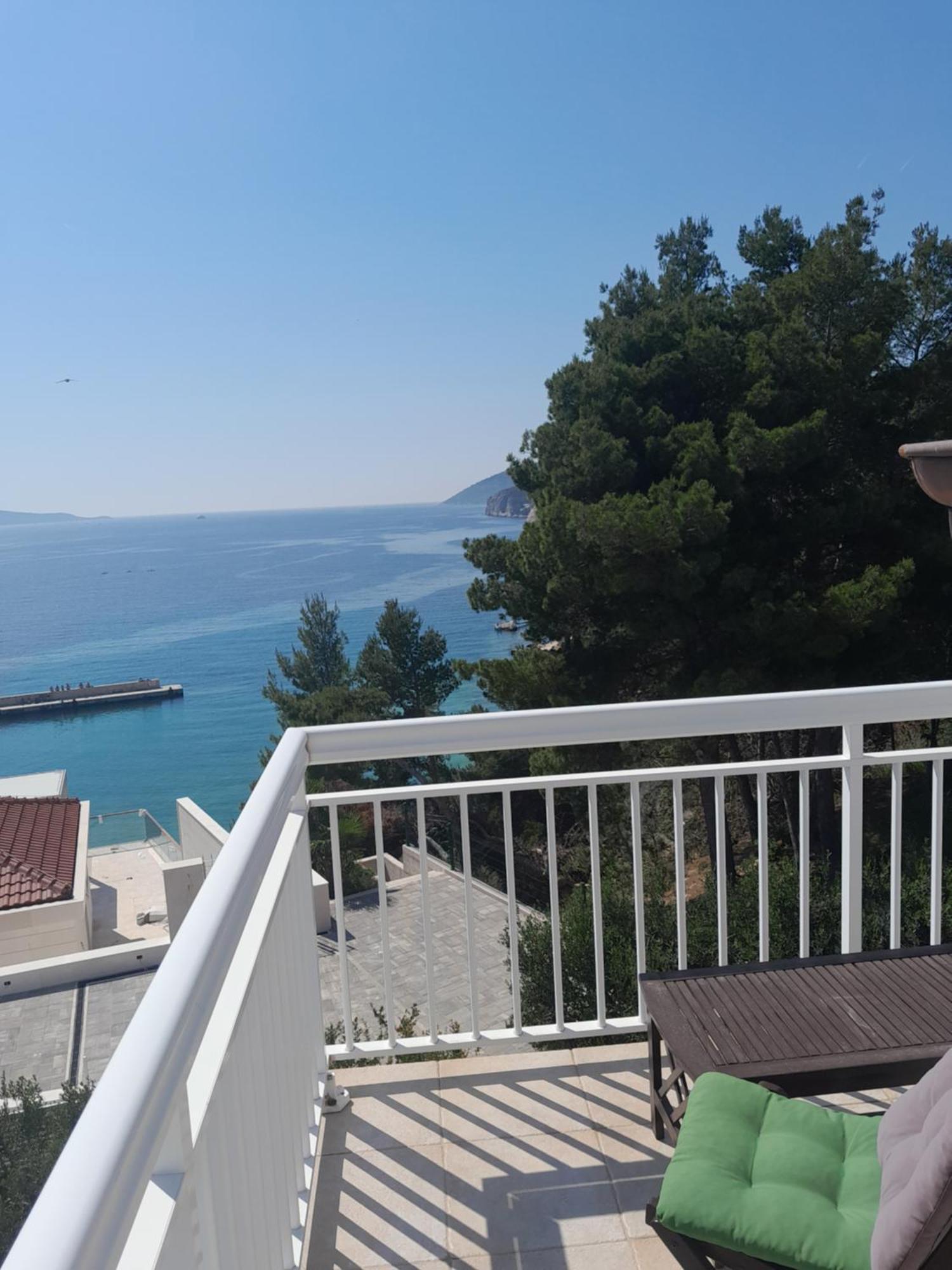 Feelhvar Along Bluelagoon Beach Hvar Town Room photo